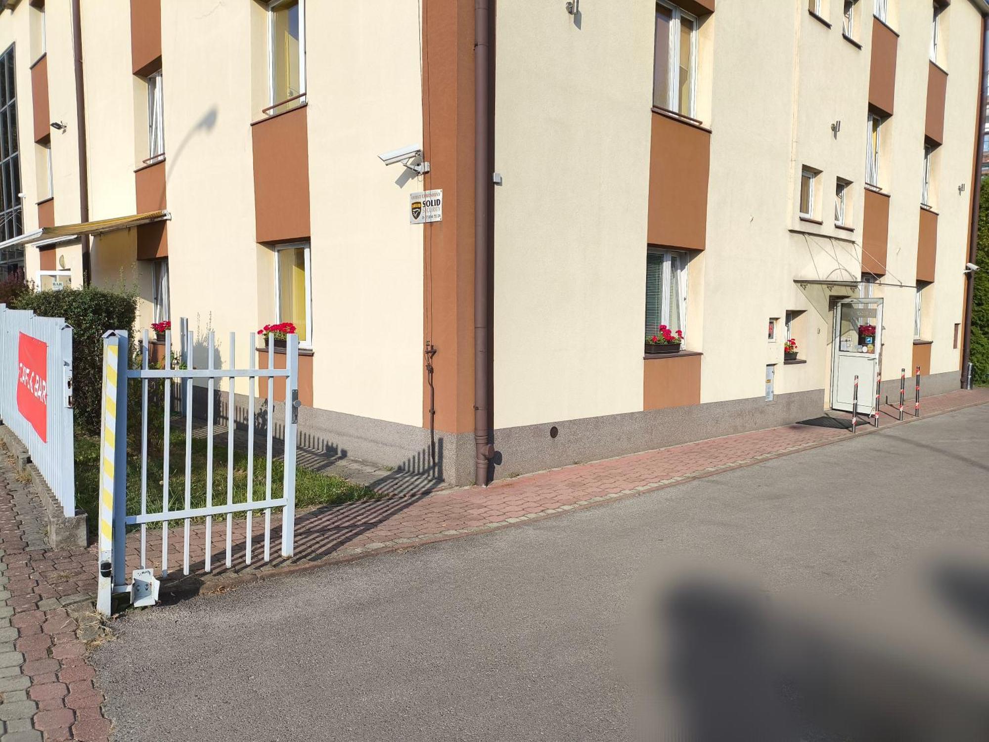Hotel Eden 24H ジェシュフ エクステリア 写真